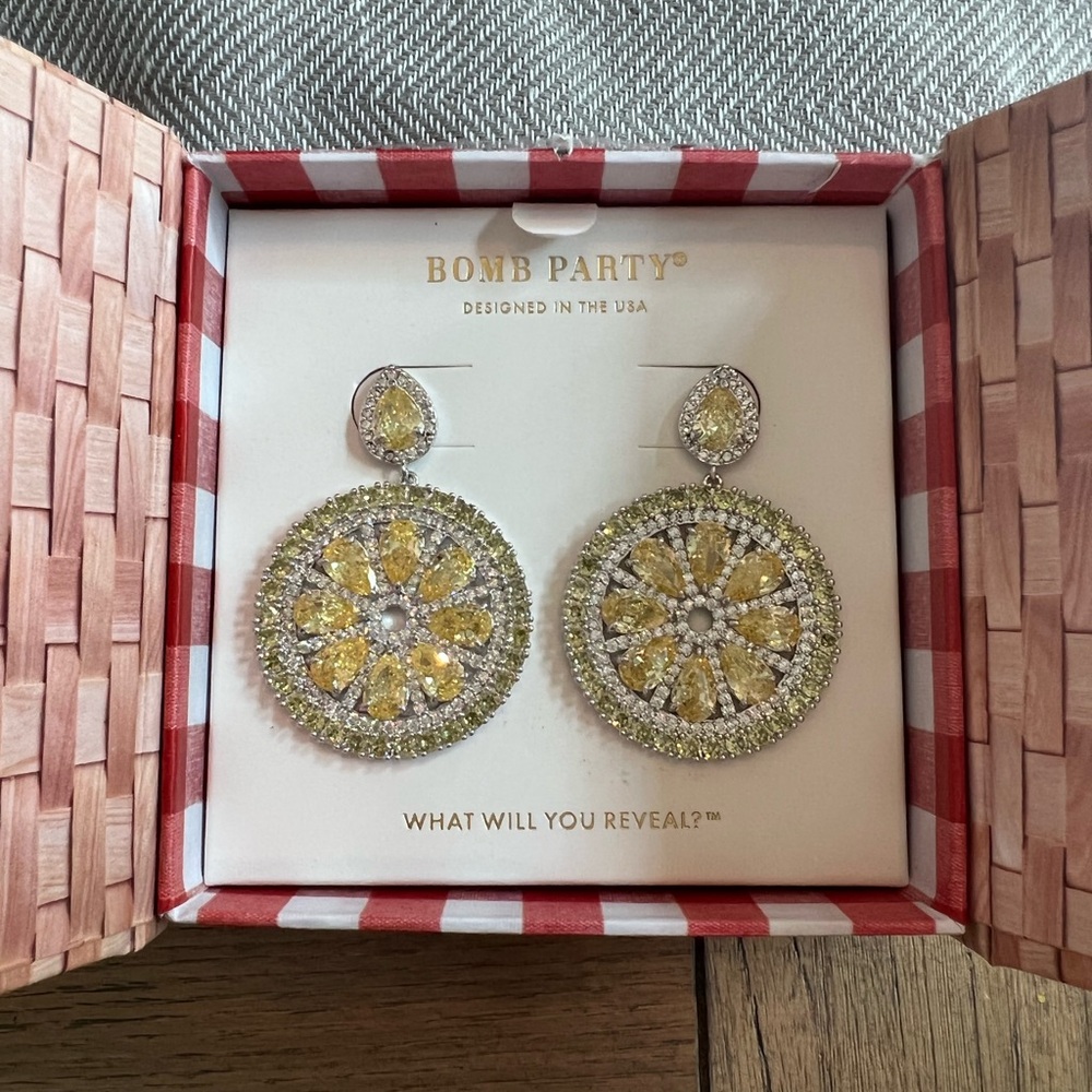 Market Fresh earrings
